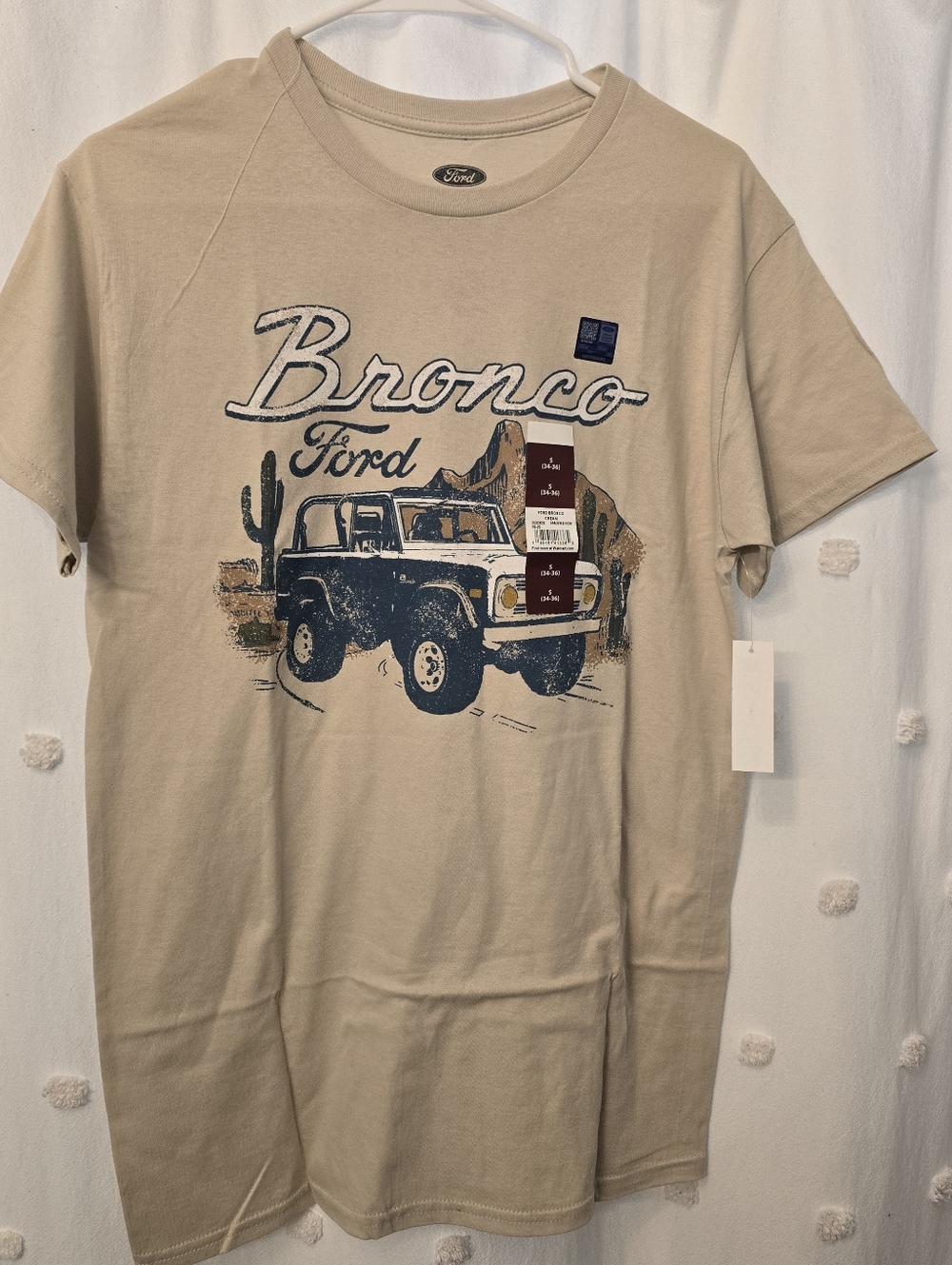 Womens Size Small Ford Bronco Graphic Tee - Beige